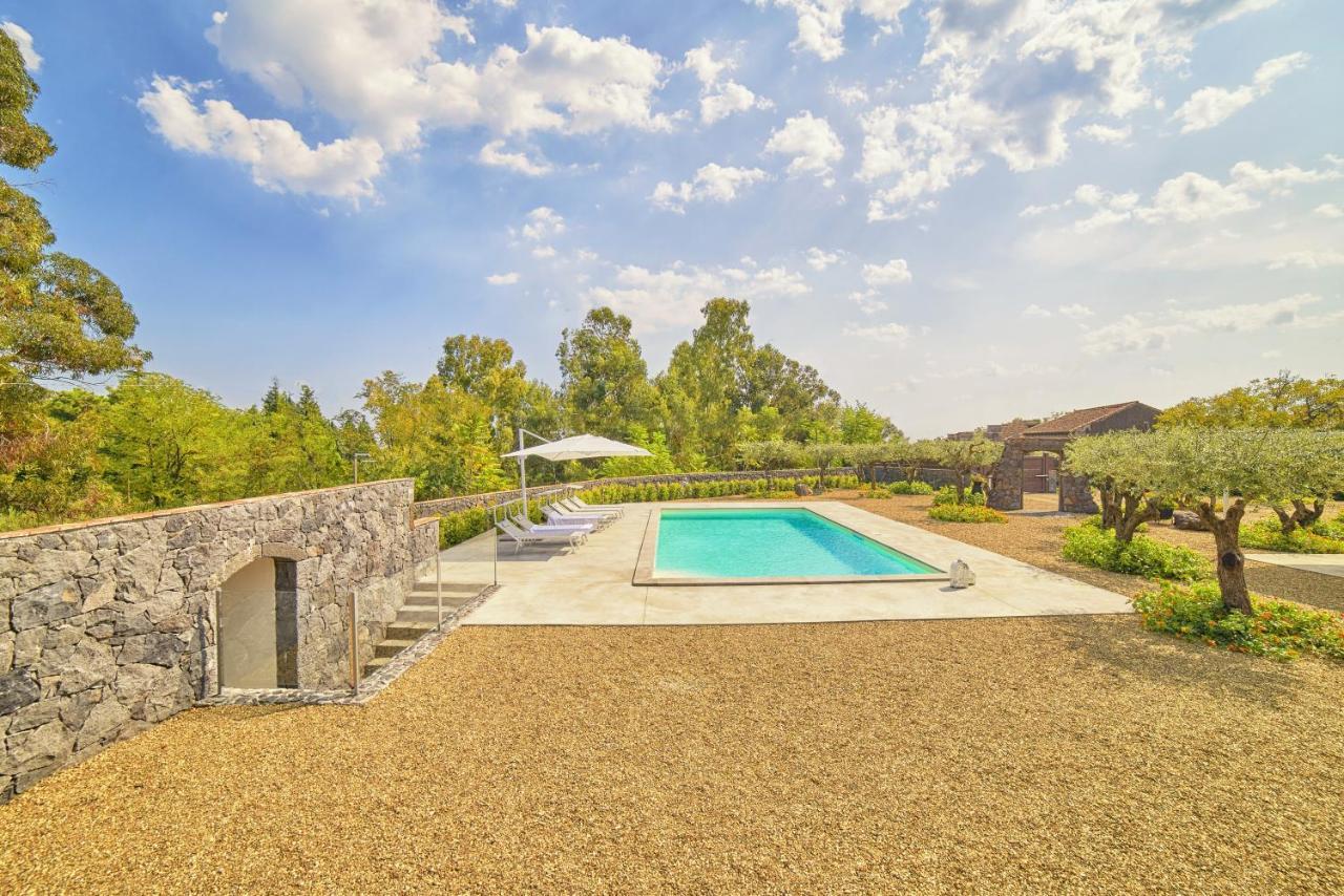 Il Casale Di Monacella Aparthotel Santa Venerina Eksteriør bilde