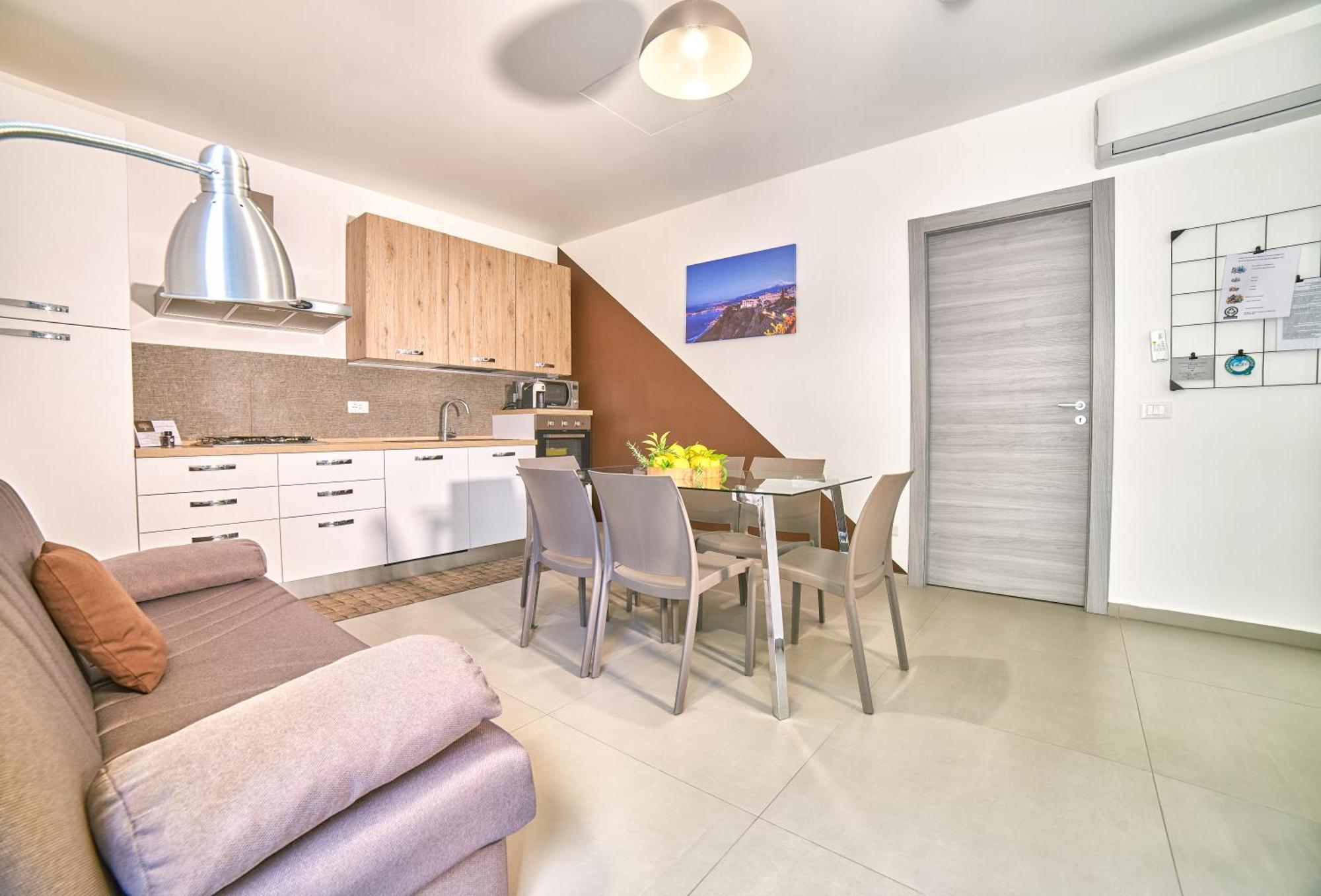 Il Casale Di Monacella Aparthotel Santa Venerina Eksteriør bilde
